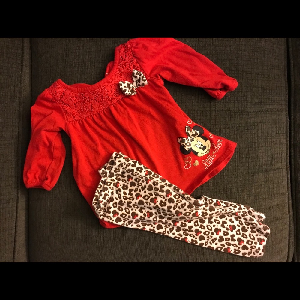 Disney Minnie Mouse Leopard Print  Valentines Set